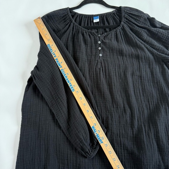 Old Navy Seersucker Rich Black Women's Blouse size large coastal cowgirl vibes - Picture 2 of 8